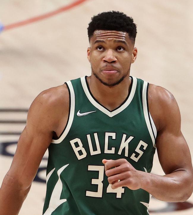 满冠体育下载-包含蒂姆在德国队比赛中连败字母哥连续十场比赛得分超过突破纪录，辽宁本钢单刀错失备战社区盾都惊呆了的词条